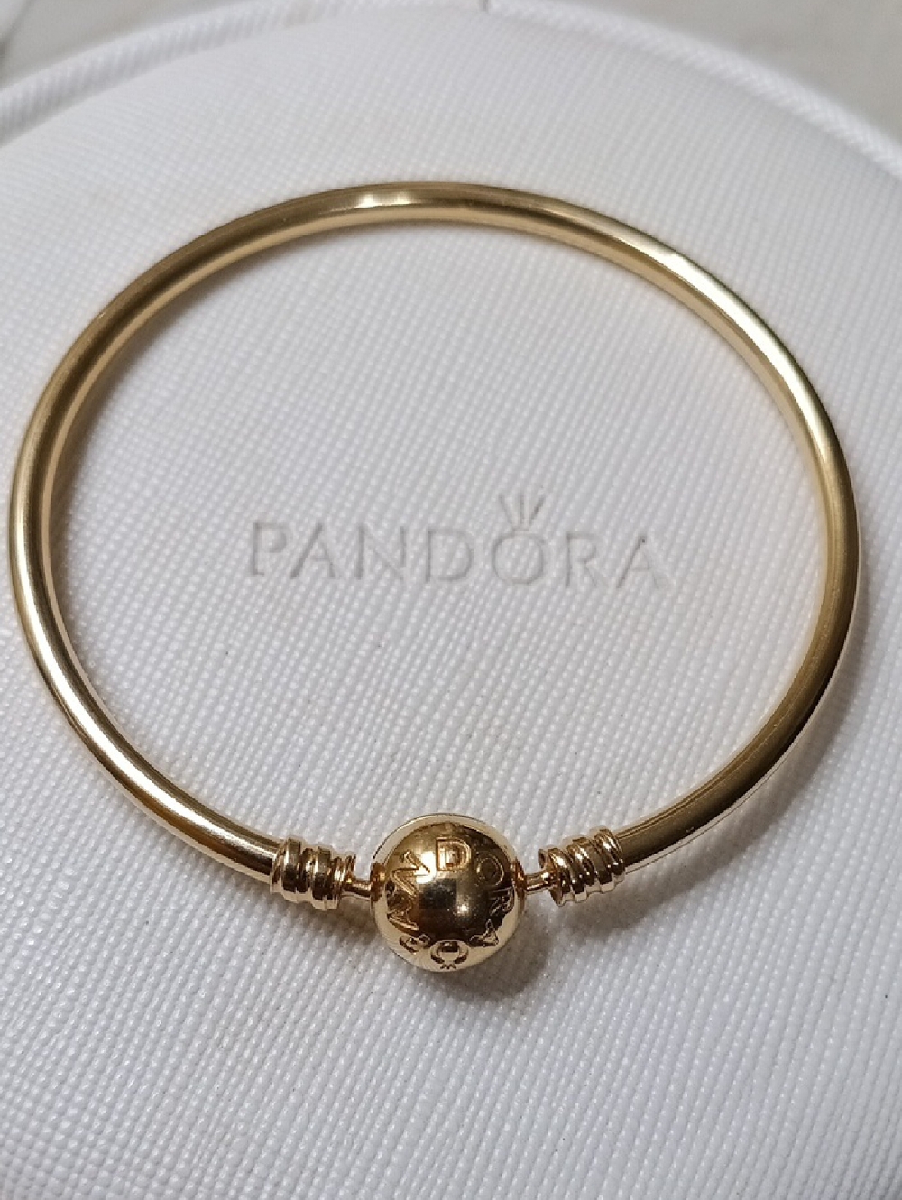 Pandora 14k Solid Gold Bangle Bracelet